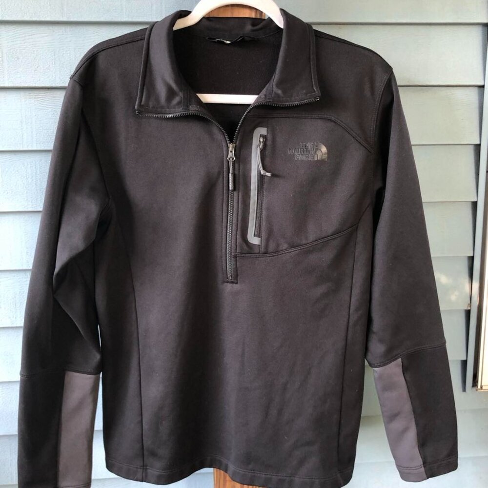 The North Face Half-zip Sweatshirt - Size Medium